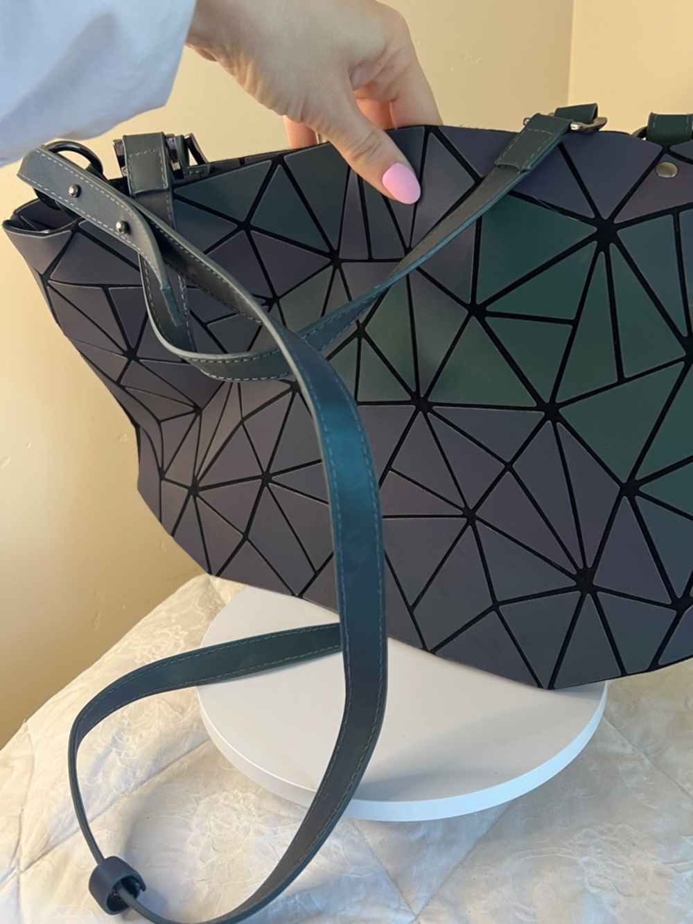Women’s Geometric Tote Bag in Green-Black
